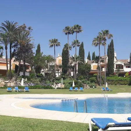 El Velerin Apartment Estepona Exterior photo